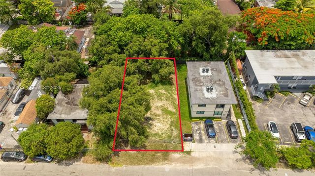 5 of 15 - 28 Nw 76th Street, Miami, FL