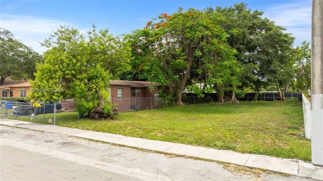 3 of 20 - 1618 Nw 55th Street, Miami, FL