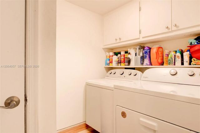 4 of 31 - 2307 Ne 7th Street #40, Hallandale Beach, FL