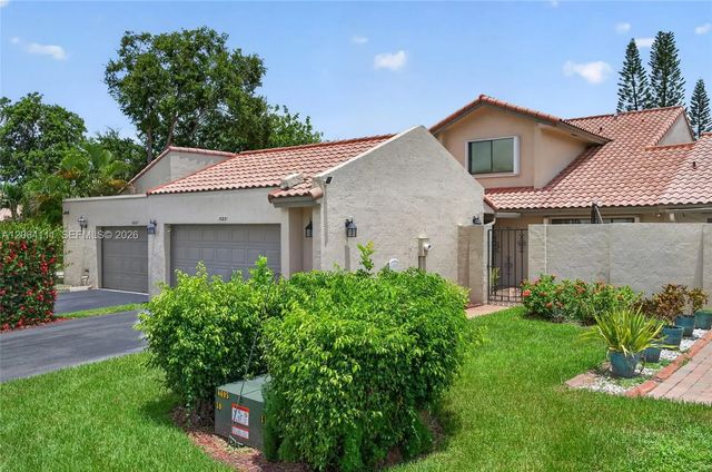 3 of 44 - 16831 Patio Village Lane, Weston, FL