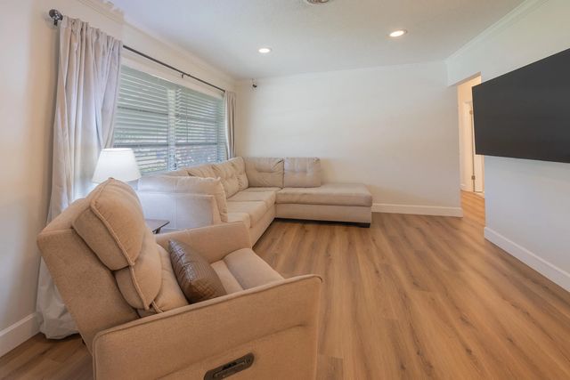 2 of 30 - 2038 Se Monroe Street, Stuart, FL