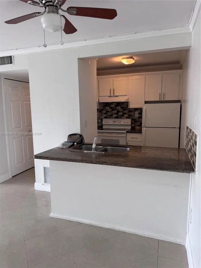 5 of 17 - 2530 Sw 3rd Avenue #306, Miami, FL