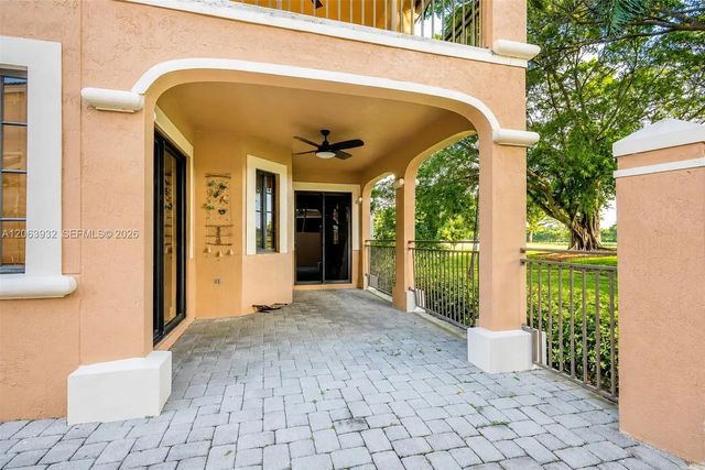 5 of 20 - 2703 Center Ct Drive #1-14, Weston, FL