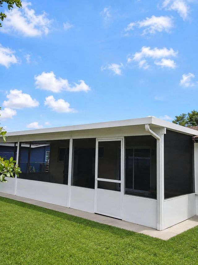 4 of 25 - 2341 Nw 11th Court, Pompano Beach, FL
