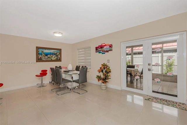 4 of 28 - 11559 Sw 7th Street, Sweetwater, FL