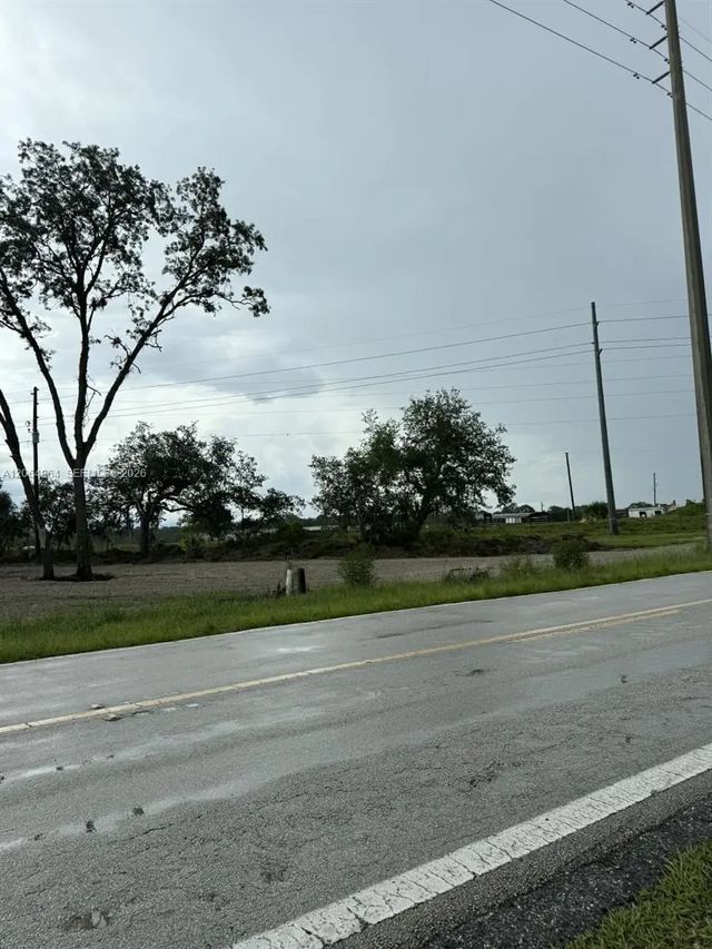 4 of 5 - 4732 Kenilworth Boulevard, Sebring, FL