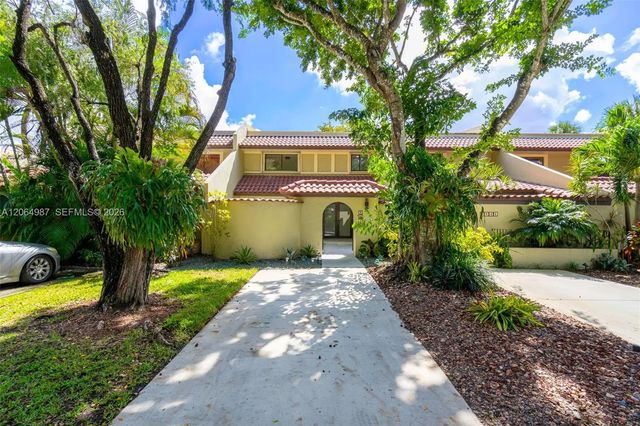 3843 Alcantara Avenue #76b, Doral