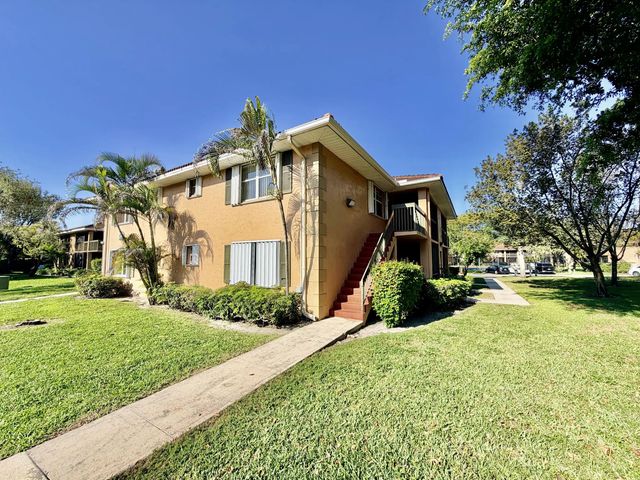 741 Nw 104th Avenue #203, Pembroke Pines