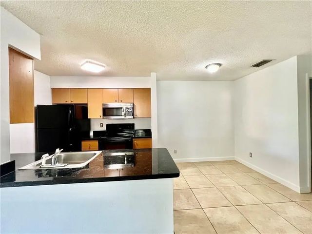 2 of 42 - 741 Nw 104th Avenue #203, Pembroke Pines, FL