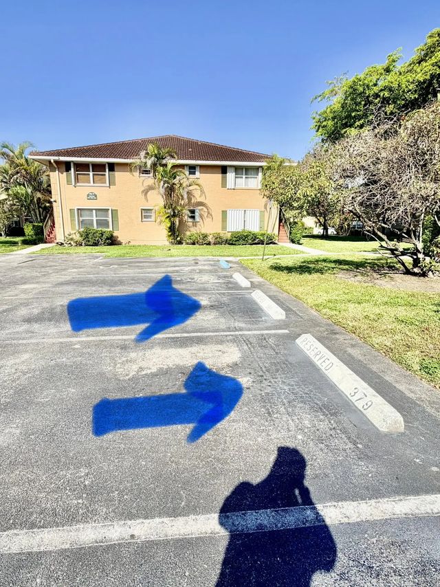 5 of 42 - 741 Nw 104th Avenue #203, Pembroke Pines, FL