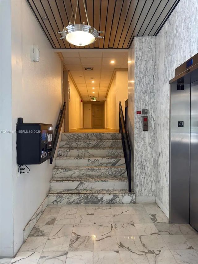 5 of 29 - 3675 N Country Club Drive #109, Aventura, FL