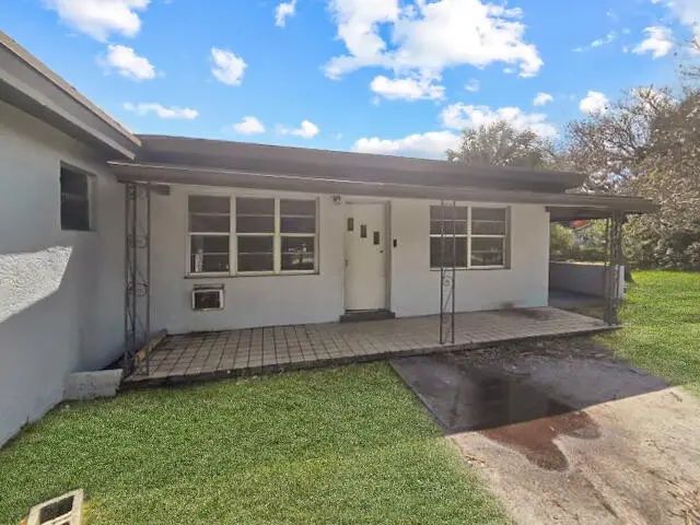 1111 N 21st Street, Fort Pierce