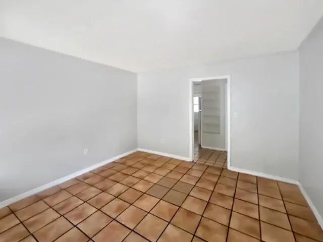3 of 21 - 1111 N 21st Street, Fort Pierce, FL