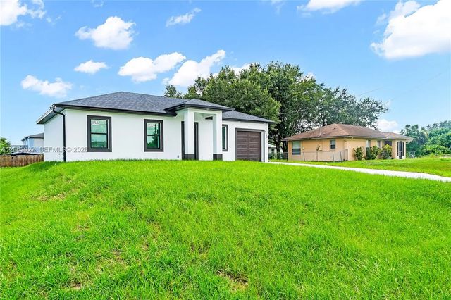 4 of 45 - 2923 2nd Street, Lehigh Acres, FL