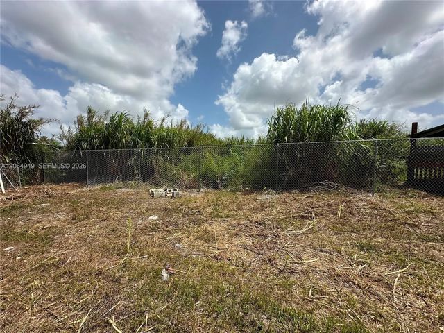 N/a W N/a 154xx Sw 213rd Avenue, Miami