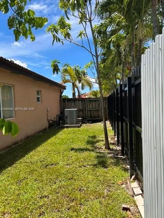 2 of 15 - 13273 Sw 252nd Lane, Homestead, FL