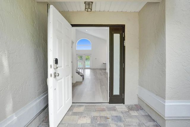 4 of 61 - 10729 Edinburgh Street, Cooper City, FL