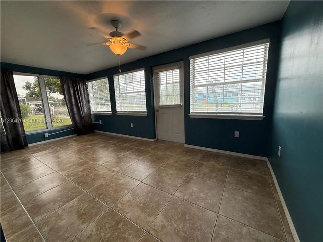 4 of 20 - 4339 S Bay Circle, North Fort Myers, FL