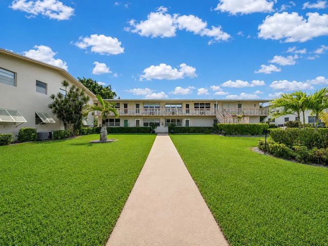2 of 29 - 43 Berkshire B, West Palm Beach, FL