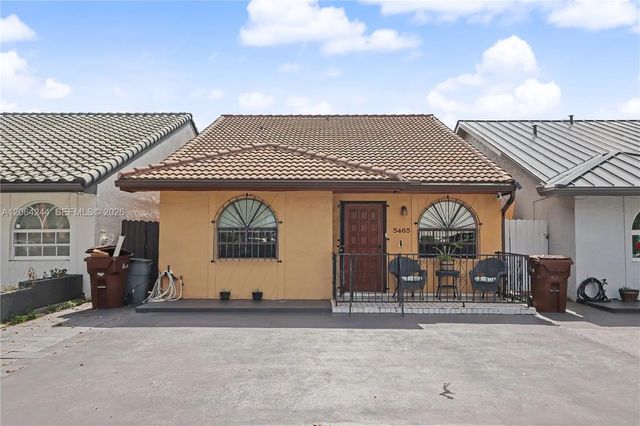 5465 W 21st Court, Hialeah
