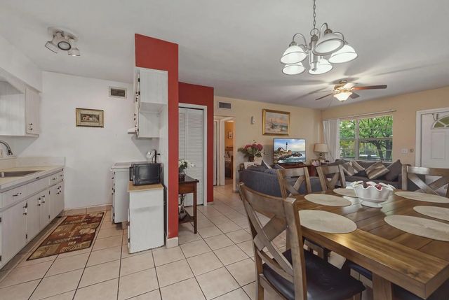 5 of 27 - 500 Sw 15th Street #107, Pompano Beach, FL