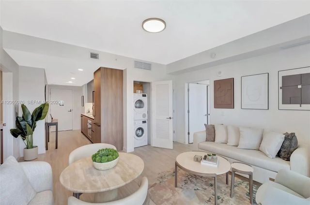 2 of 17 - 580 72nd Street #808, Miami Beach, FL