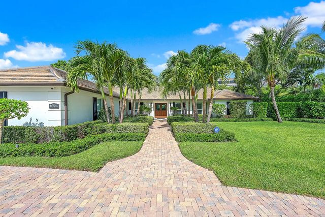 11785 Lake Shore Place, North Palm Beach