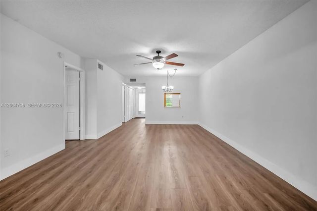 5 of 27 - 301 Nw 76th Avenue #102, Margate, FL