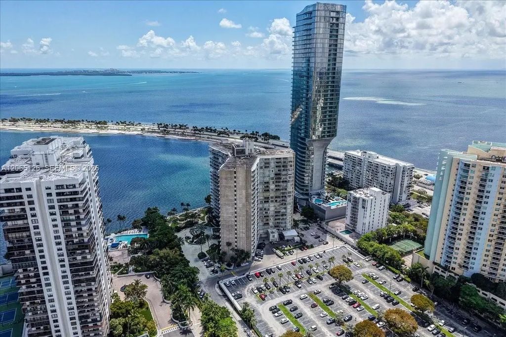 2451 Brickell Avenue #4f, Miami