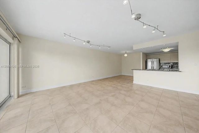 3 of 34 - 2451 Brickell Avenue #4f, Miami, FL