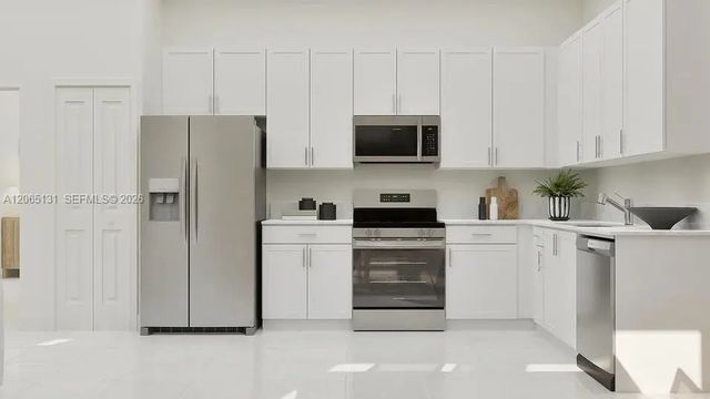 2 of 6 - 107 Se 20 Court, Homestead, FL