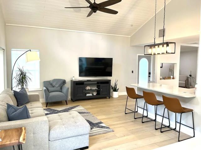 5 of 34 - 4044 Ne Breakwater Drive, Jensen Beach, FL