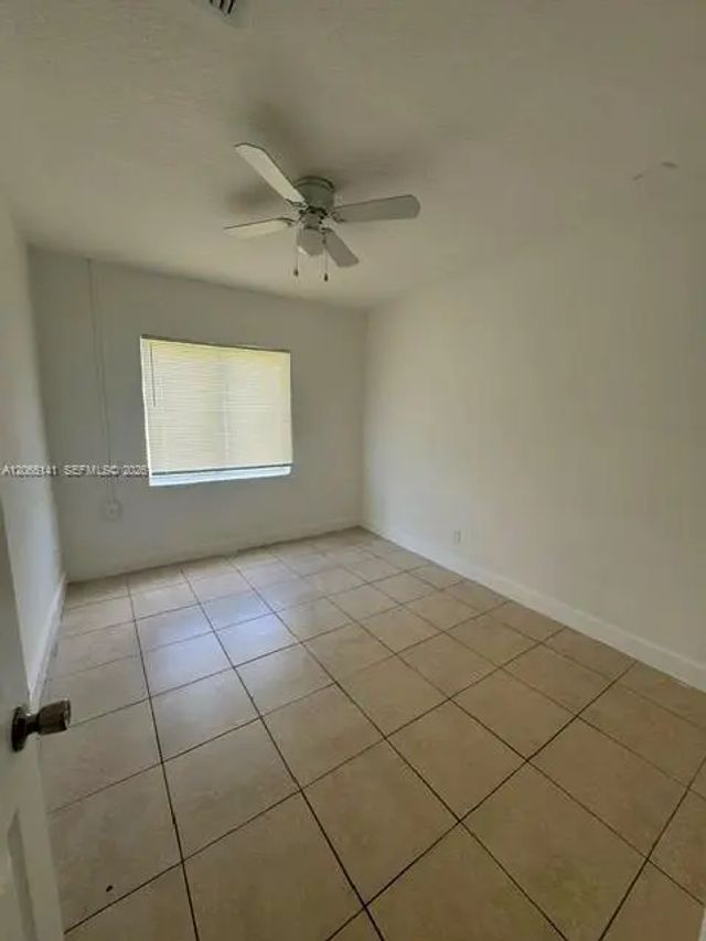4 of 14 - 4130 Sw 25th Street, West Park, FL