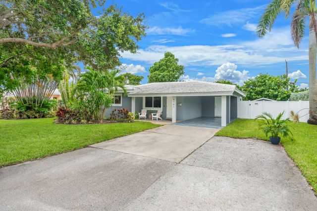 4761 Ne 2nd Terrace, Oakland Park