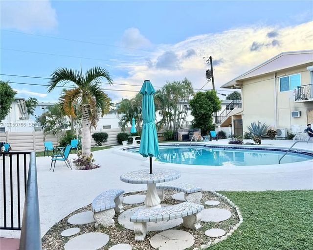2 of 33 - 3600 Harrison Street #16b, Hollywood, FL