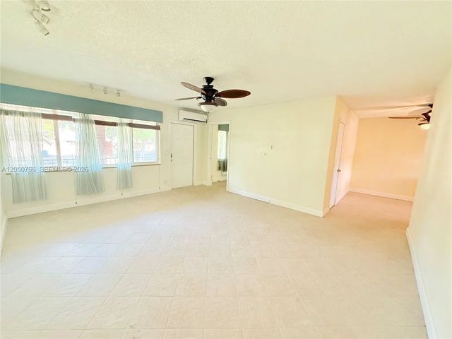 5 of 33 - 3600 Harrison Street #16b, Hollywood, FL