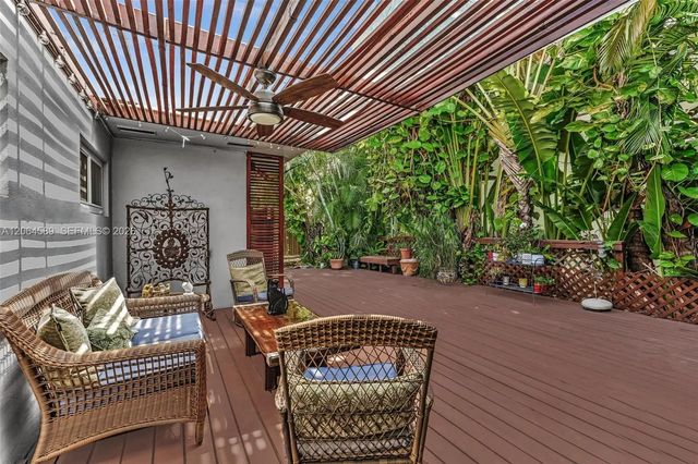 4 of 16 - 9450 E Broadview Drive, Bay Harbor Islands, FL