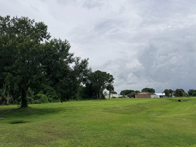 2 of 5 - 14040 Sw 16th Court, Okeechobee, FL