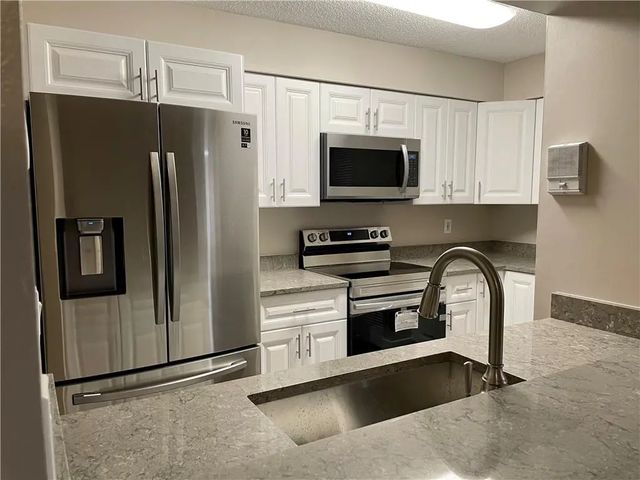 5 of 20 - 1674 Nw 81st Way #1674, Plantation, FL