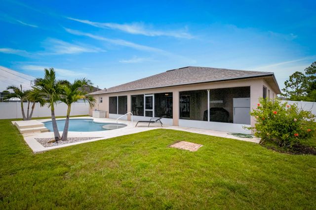 4 of 48 - 1929 Sw Breezeway Street, Port St. Lucie, FL