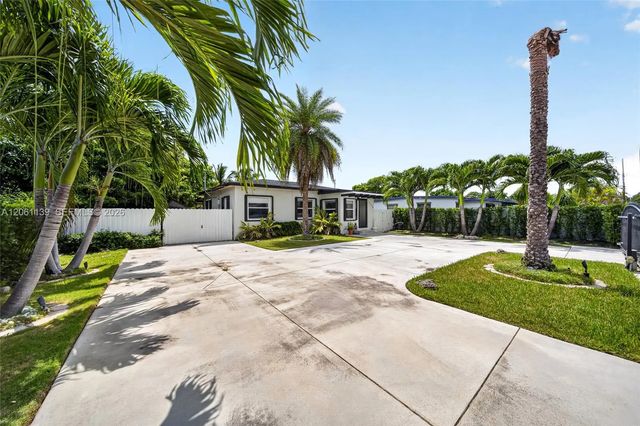 3 of 41 - 17019 Sw 100th Avenue, Miami, FL