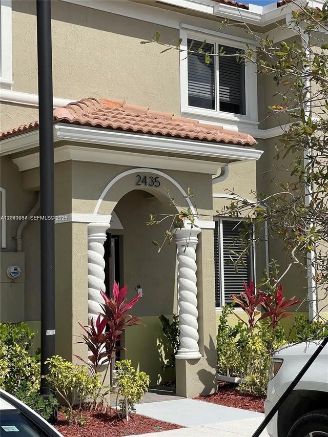 2435 Se 11th Street, Homestead