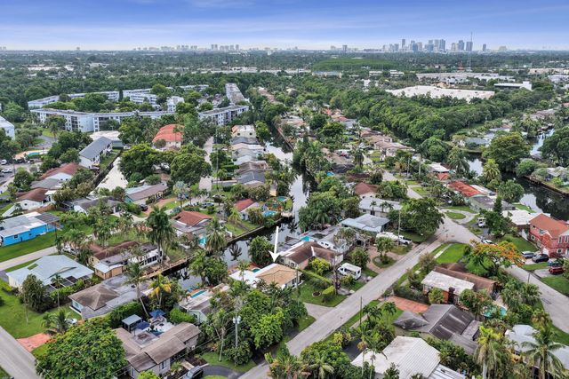 5 of 56 - 3672 Nw 18th Avenue, Oakland Park, FL