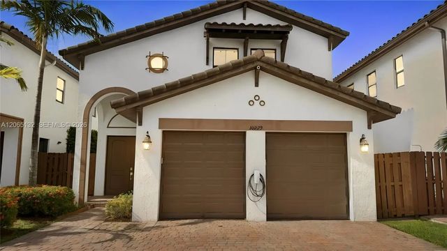 10229 Nw 87th Terrace, Doral