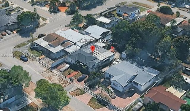 2 of 3 - 580 Se 2nd Street, Hialeah, FL