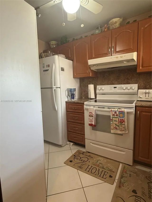 2 of 20 - 9001 Sunrise Lakes Boulevard #201, Sunrise, FL