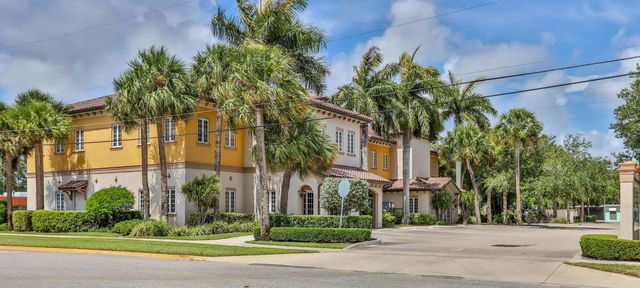 600 Citrus Avenue, Fort Pierce