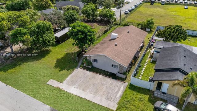 963 Ne 5th Avenue, Homestead