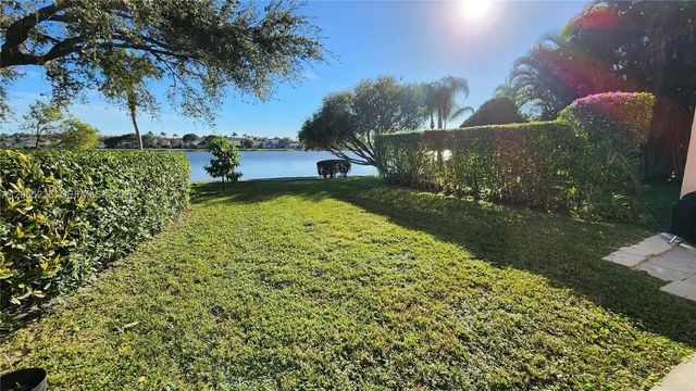 5 of 34 - 10702 Pelican Drive, Wellington, FL