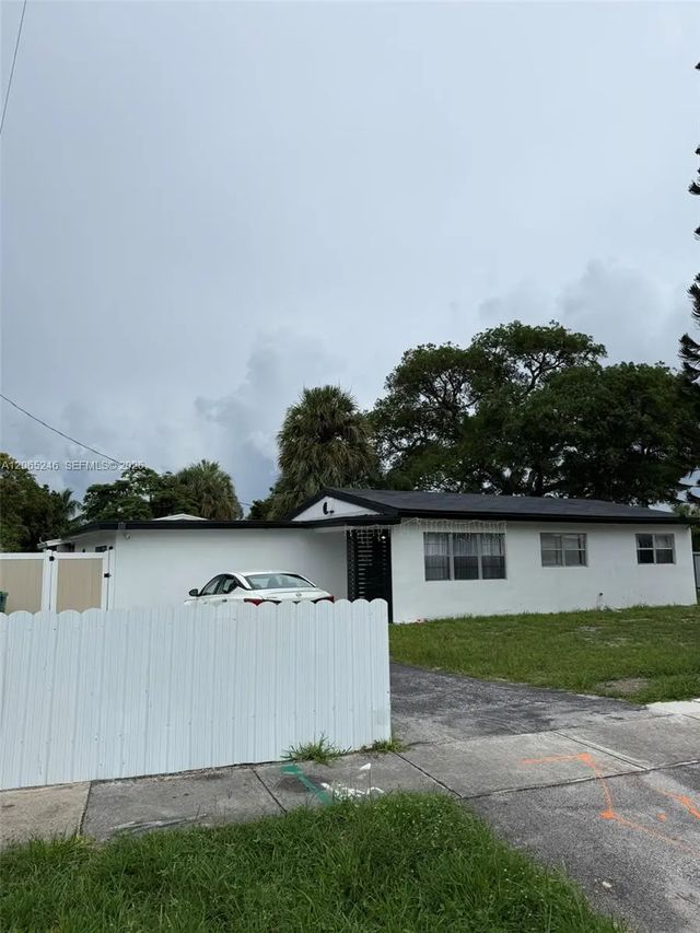 331 Nw 39th Avenue, Lauderhill